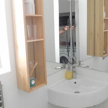 Апартаменти Bairrosweethome