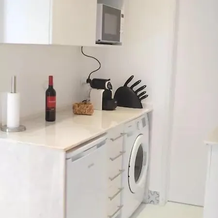 Апартаменти Bairrosweethome *